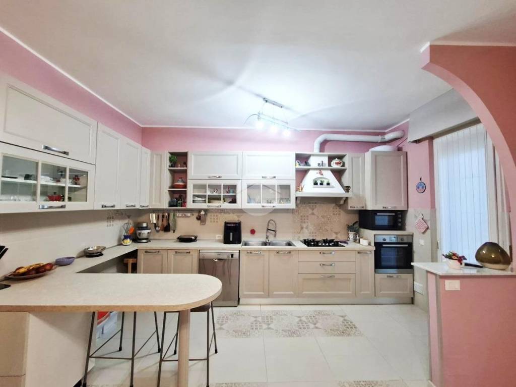 appartamento in vendita a Voghera