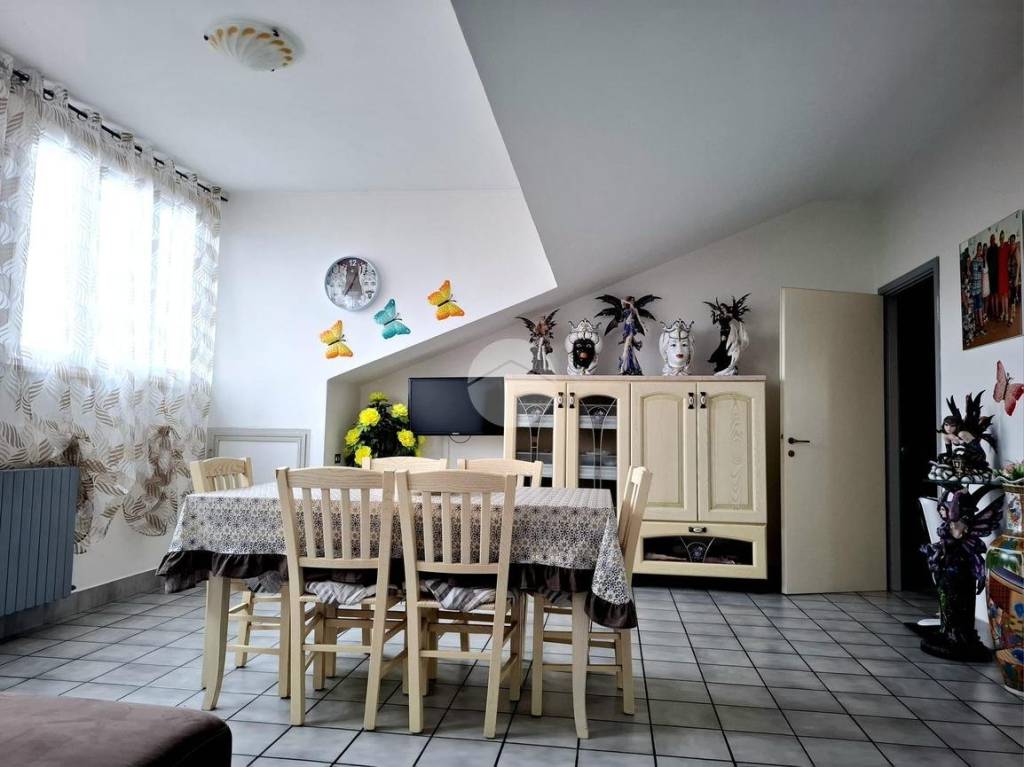 appartamento in vendita a Voghera