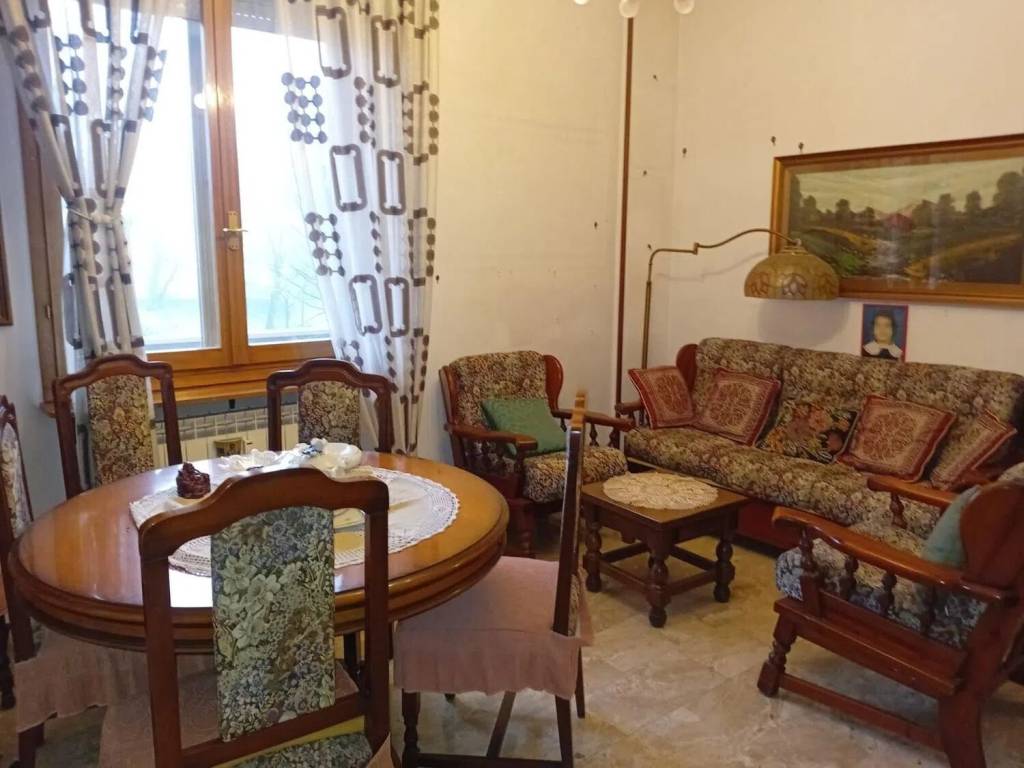 appartamento in vendita a Voghera