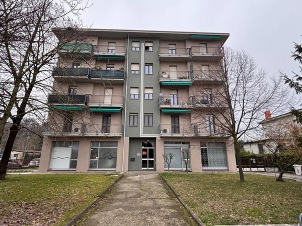 appartamento in vendita a Voghera