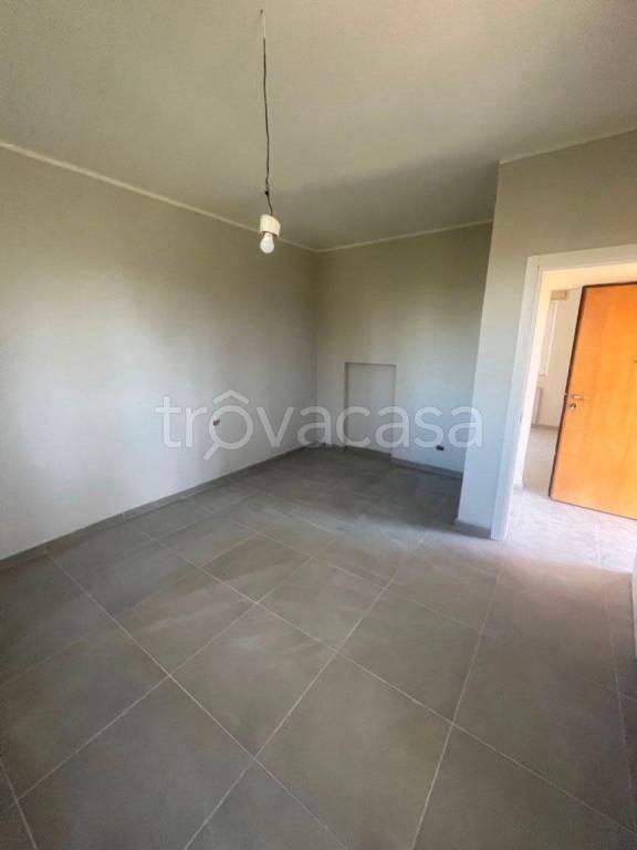 casa indipendente in vendita a Voghera