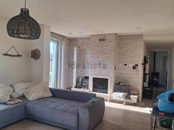 casa indipendente in vendita a Voghera