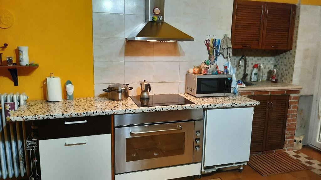 casa indipendente in vendita a Voghera