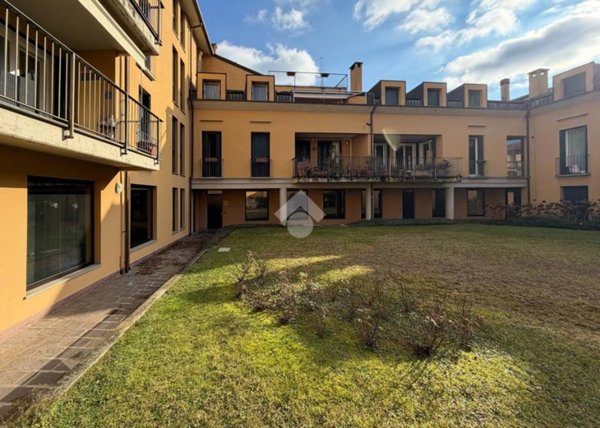 appartamento in vendita a Voghera