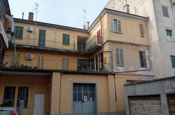 appartamento in vendita a Voghera