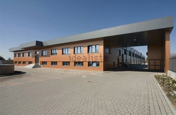 capannone in vendita a Voghera