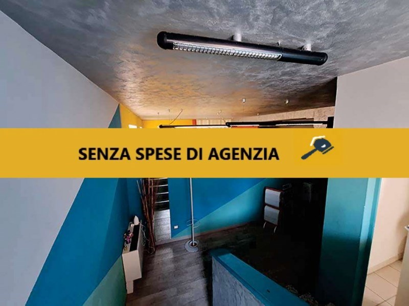 negozio in vendita a Voghera