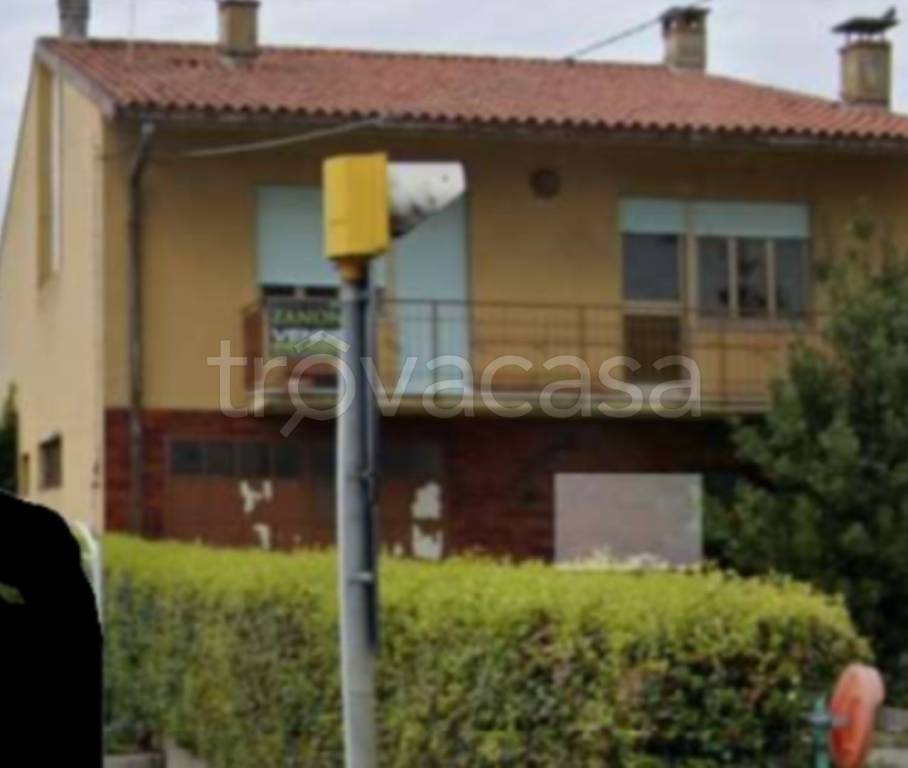 appartamento in vendita a Voghera