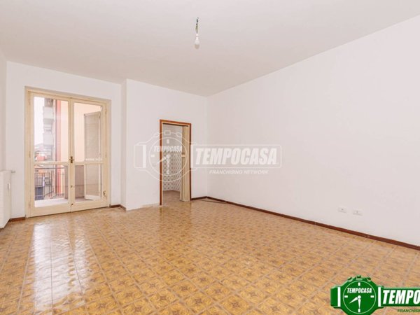 appartamento in vendita a Voghera in zona Campoferro