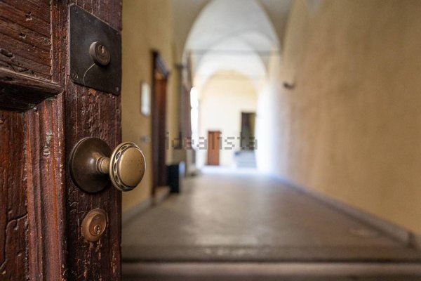 ufficio in vendita a Voghera