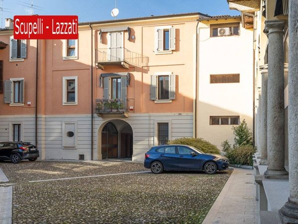 ufficio in vendita a Voghera