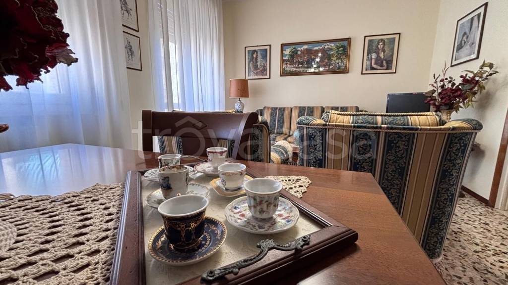 appartamento in vendita a Voghera