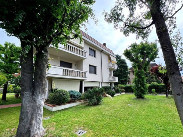 appartamento in vendita a Voghera