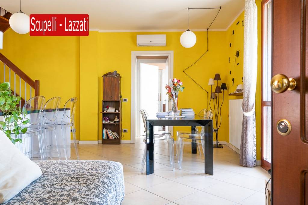 appartamento in vendita a Voghera in zona Valle