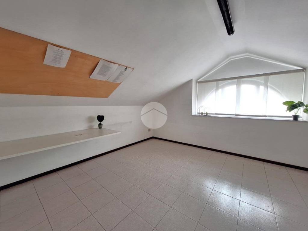 appartamento in vendita a Voghera