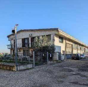 appartamento in vendita a Voghera