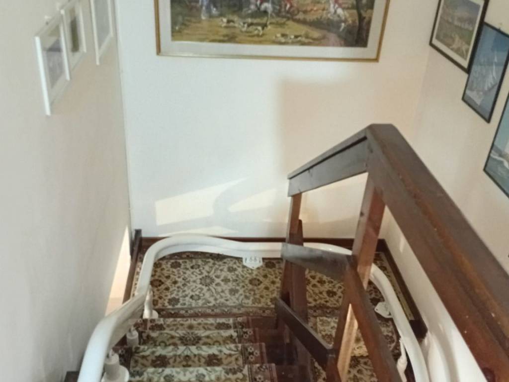 casa indipendente in vendita a Voghera