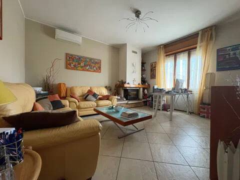 appartamento in vendita a Voghera