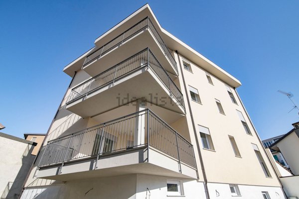 appartamento in vendita a Voghera