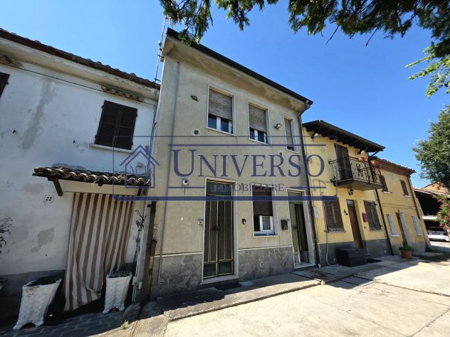 appartamento in vendita a Voghera in zona Torremenapace