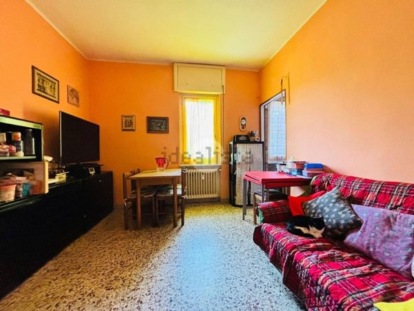 appartamento in vendita a Voghera in zona Medassino