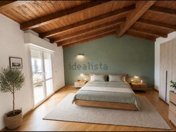 casa indipendente in vendita a Voghera