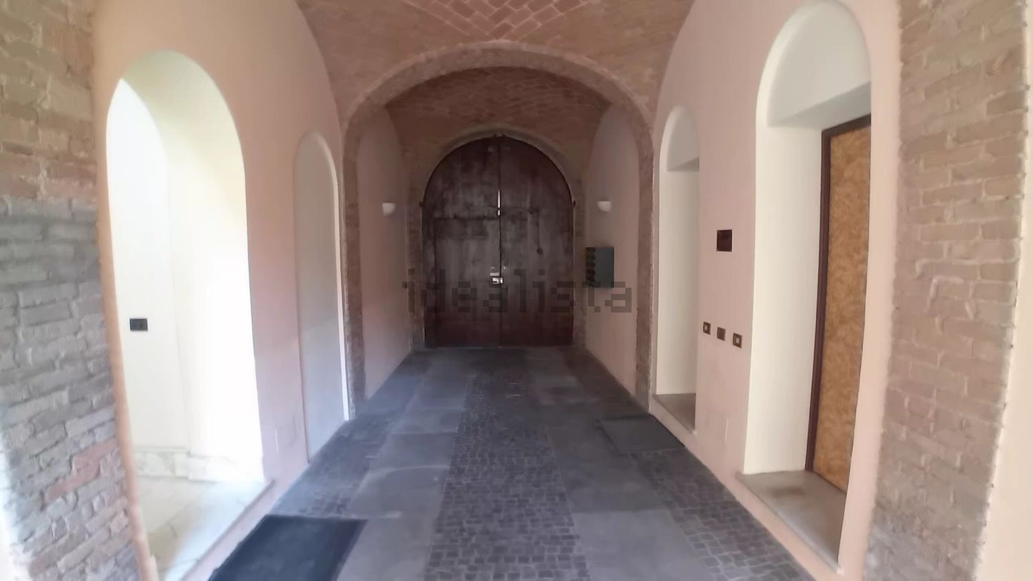 ufficio in vendita a Voghera