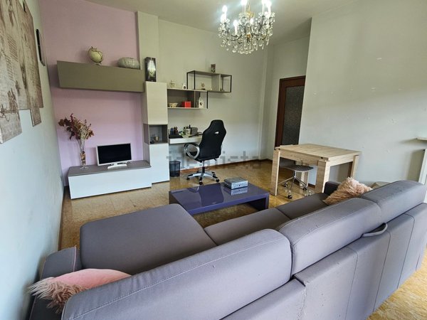appartamento in vendita a Voghera in zona Valle