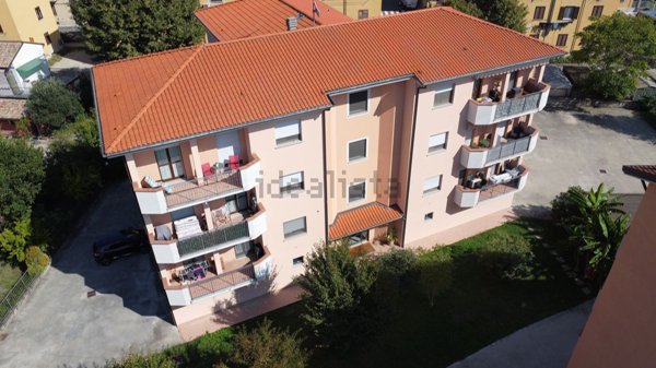 appartamento in vendita a Voghera in zona Valle