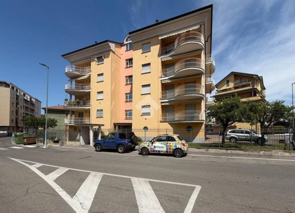 appartamento in vendita a Voghera