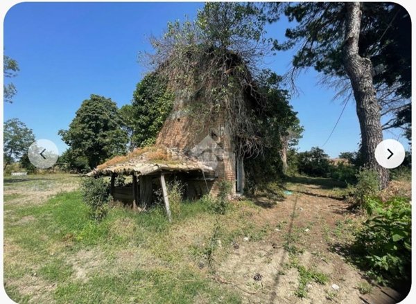 quadrivano in vendita a Voghera