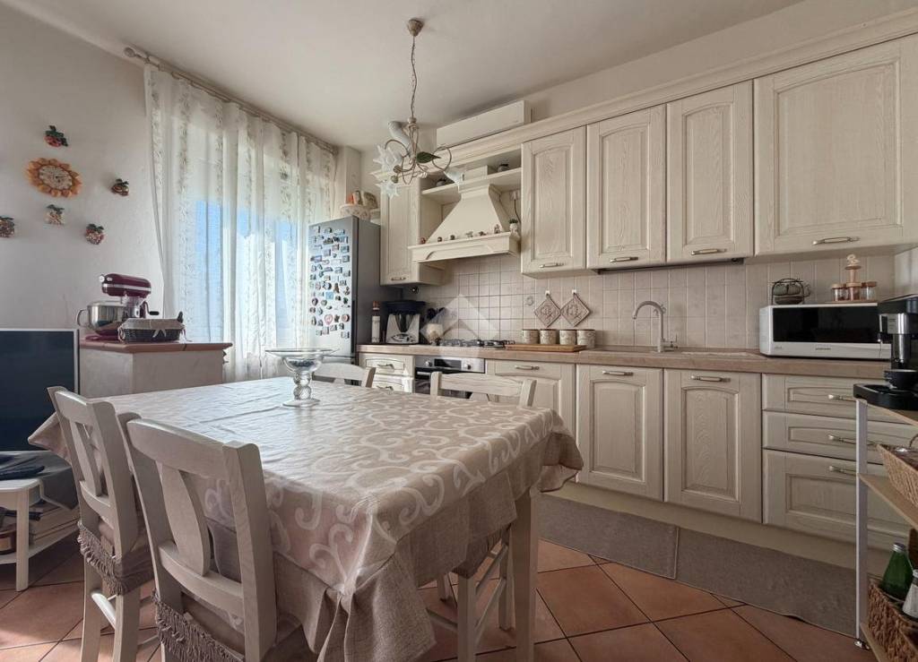appartamento in vendita a Voghera