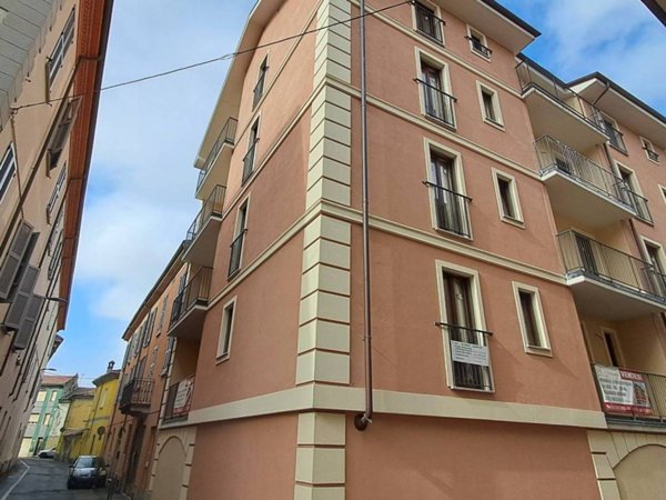 appartamento in vendita a Voghera