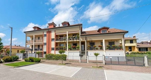 appartamento in vendita a Voghera