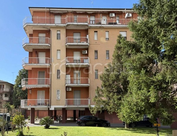 appartamento in vendita a Voghera