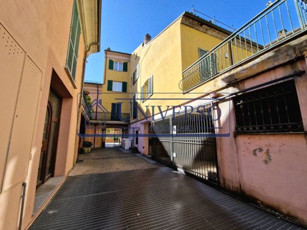 box auto in vendita a Voghera