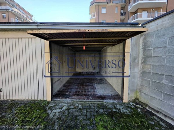 box auto in vendita a Voghera