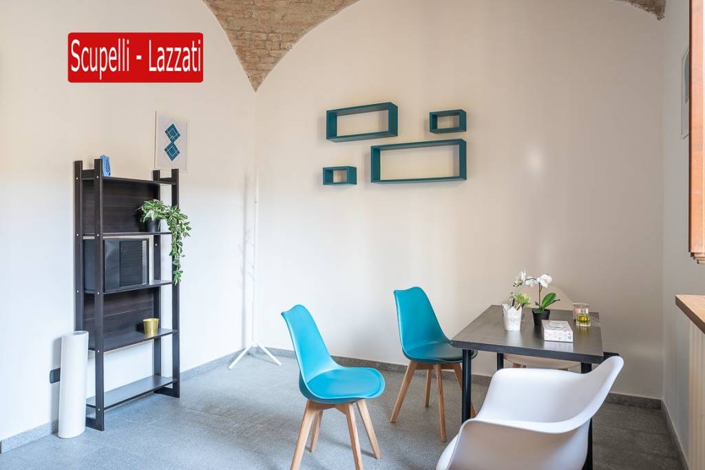 ufficio in vendita a Voghera