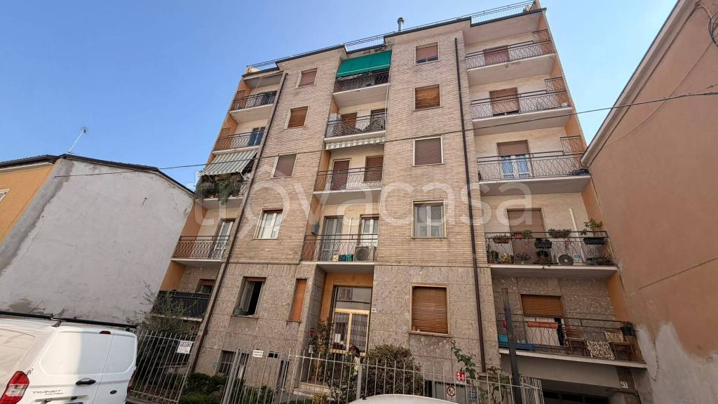 appartamento in vendita a Voghera
