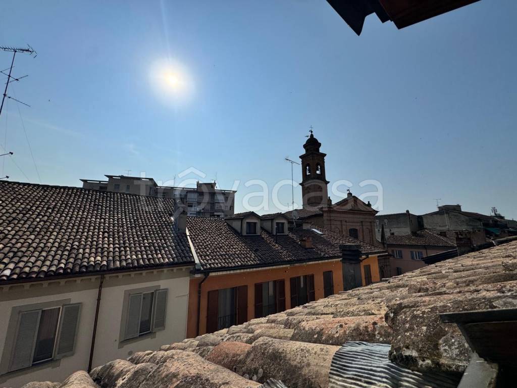 appartamento in vendita a Voghera