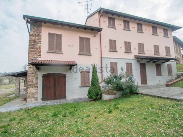 casa indipendente in vendita a Volpara