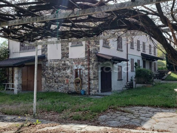 casa indipendente in vendita a Volpara