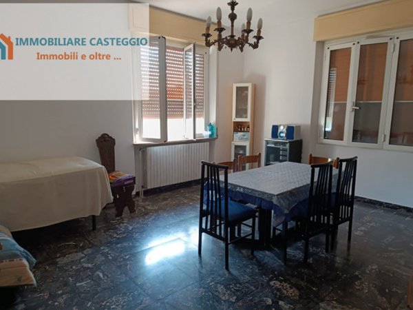 casa indipendente in vendita a Zavattarello in zona Casa Marchese