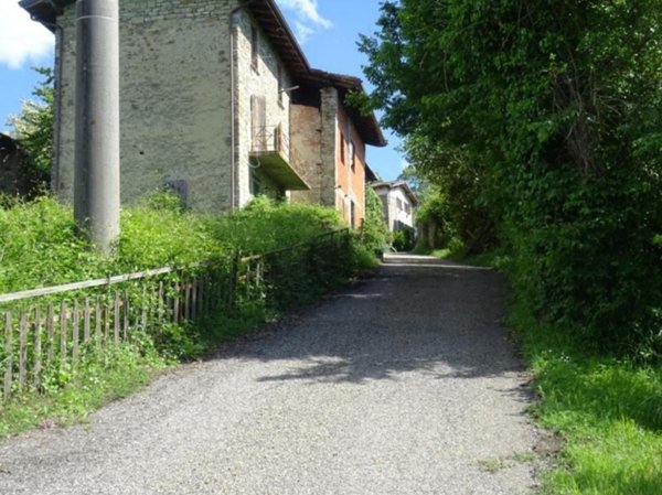 appartamento in vendita a Zavattarello