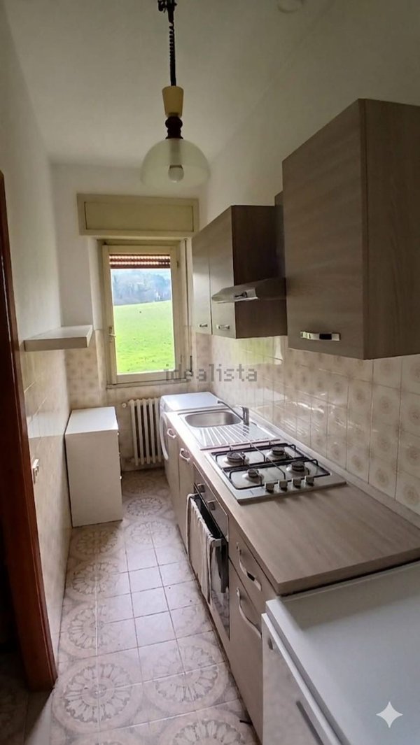 casa indipendente in vendita a Zavattarello