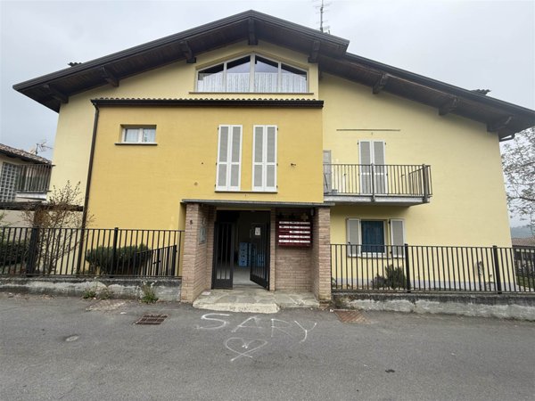 appartamento in vendita a Zavattarello