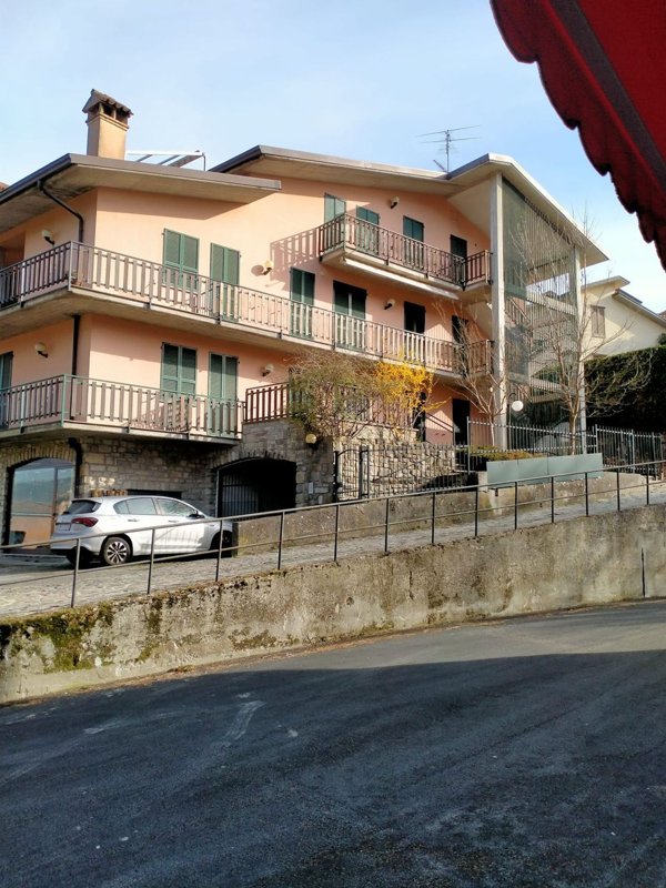 appartamento in vendita a Zavattarello