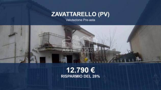 casa indipendente in vendita a Zavattarello in zona Rossone