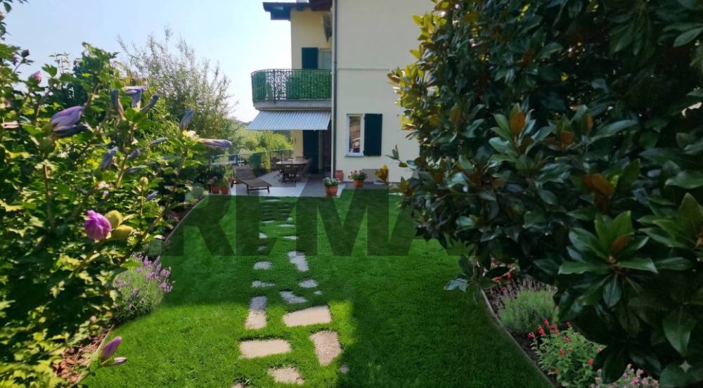 appartamento in vendita a Zavattarello