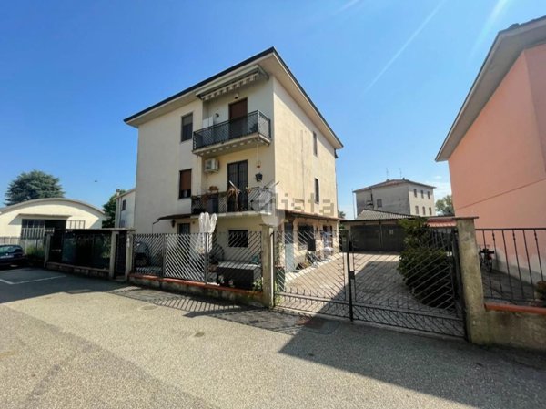 appartamento in vendita a Zeccone